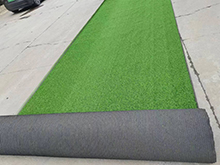 How to Choose the Right Artificial Grass Blade Shape and Color for Your Landscape